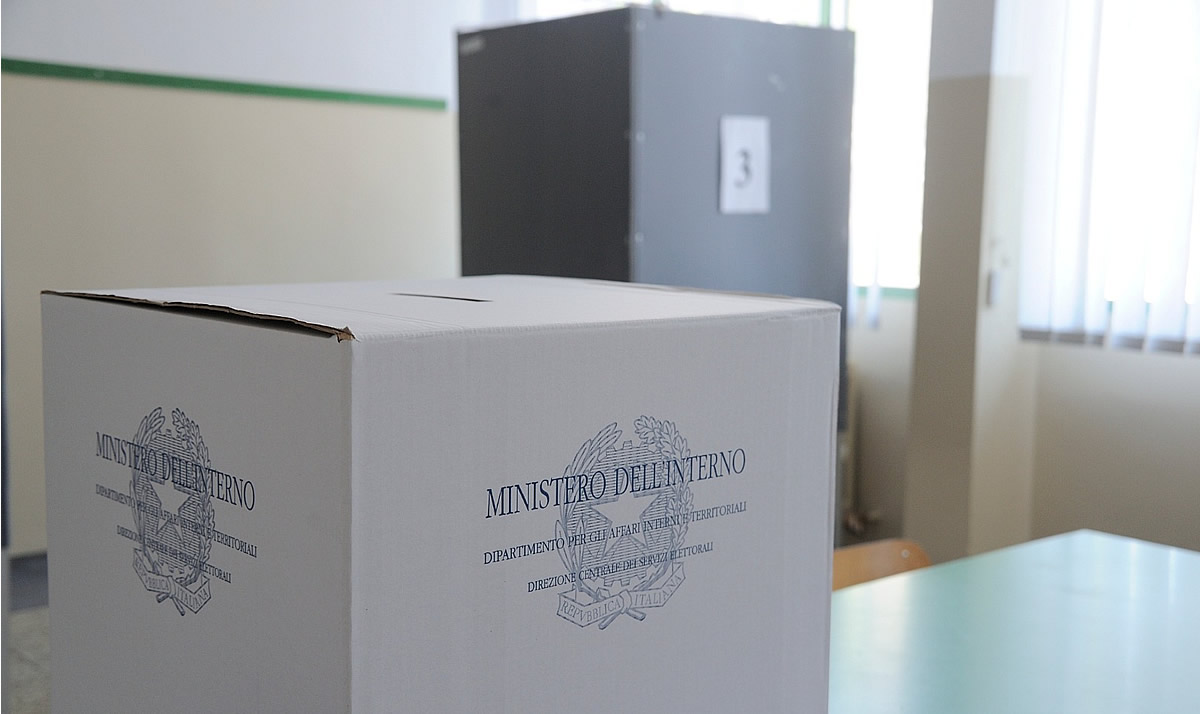 Immagine di copertina per REFERENDUM 8-9 GIUGNO. CONVOCAZIONE PRESIDENTI DI SEGGIO