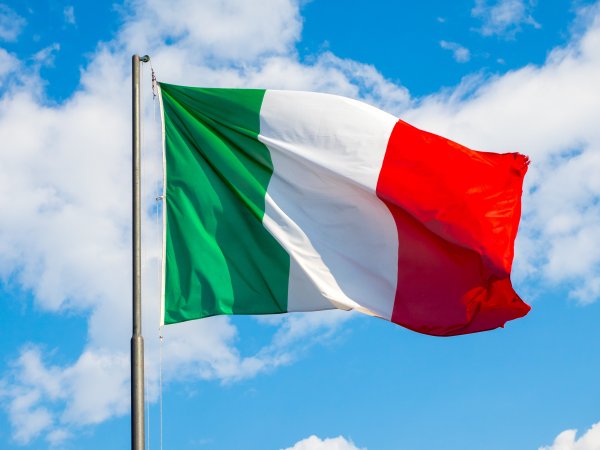 Immagine di copertina per FESTA DELLA REPUBBLICA. IL COMMENTO DEL SINDACO CANNITO